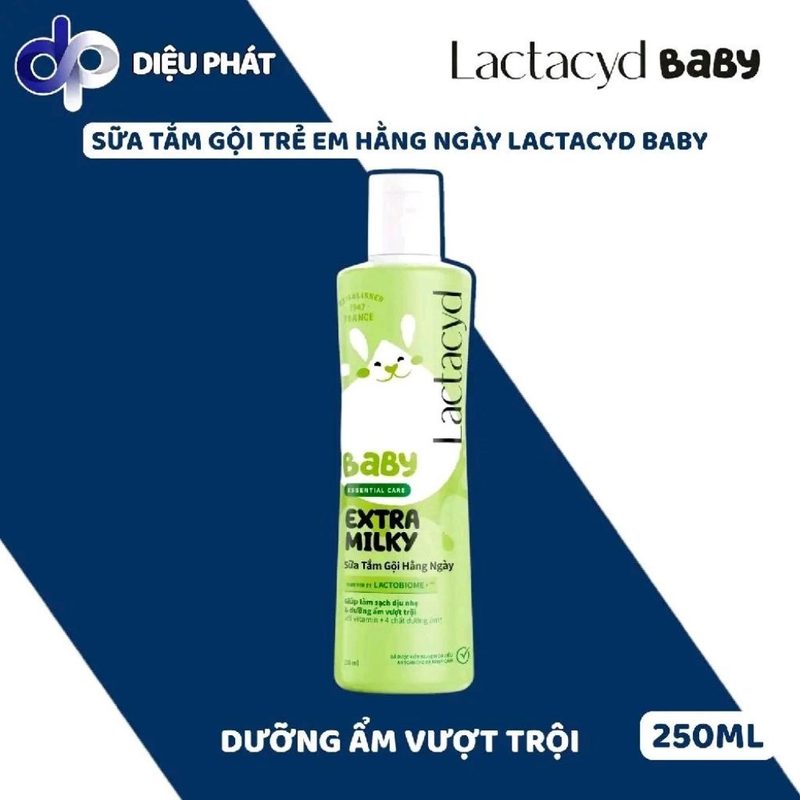 Ảnh 3 của Thùng Sữa Tắm Gội Cho Bé Lactacyd Baby 250ML Gentle Care Extra Milky Active Play Giảm Rôm Sảy
